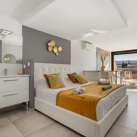 Imperial Luxe Heliopolis Terrasse Ensoleillee Parking A Pied - Village Naturiste Lejlighed *
